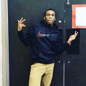 Meet your Posher, Dontaye